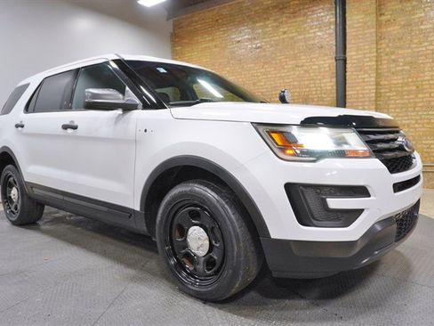 Used 2017 Ford Explorer 4WD Police Interceptor image 6