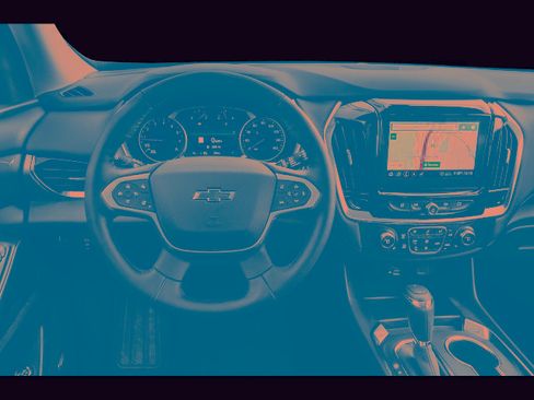 Used 2020 Chevrolet Traverse RS w/ LPO, Floor Liner Package image 4