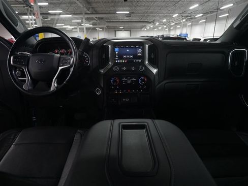 Used 2020 Chevrolet Silverado 1500 LT Trail Boss AWD/4WD image 5