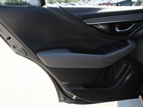 Used 2025 Subaru Outback Onyx Edition XT image 23