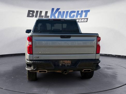 Used 2025 Chevrolet Silverado 1500 LT Trail Boss w/ Convenience Package II image 4