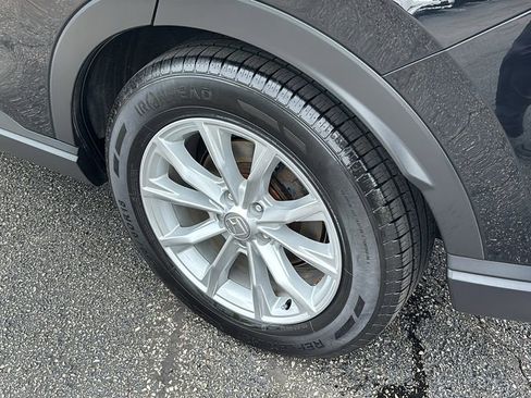Used 2023 Honda CR-V EX-L image 9
