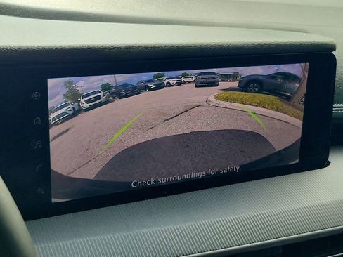 Used 2025 Nissan Murano SV FWD image 29