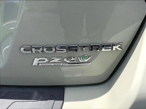 Used 2016 Subaru Crosstrek 2.0i Premium w/ Moonroof Package AWD/4WD image 20
