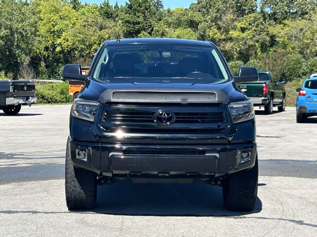 Used 2015 Toyota Tundra SR5 w/ SR5 Upgrade Package AWD/4WD image 2