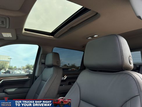 Used 2024 Chevrolet Silverado 1500 RST AWD/4WD image 23