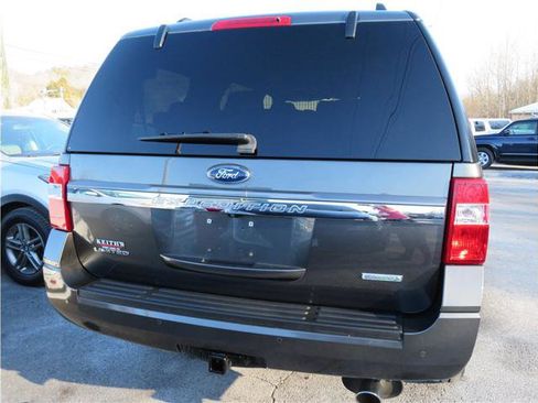Used 2015 Ford Expedition Limited w/ Equipment Group 301A image 19