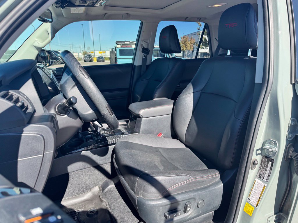 Used 2023 Toyota 4Runner TRD Off-Road Premium w/ Off Road Premium Plus Package AWD/4WD image 8