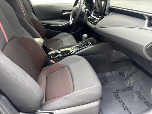 Used 2025 Toyota Corolla SE FWD image 45
