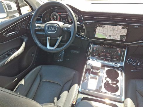 Used 2022 Audi Q7 3.0T Prestige w/ Prestige Package AWD/4WD image 15