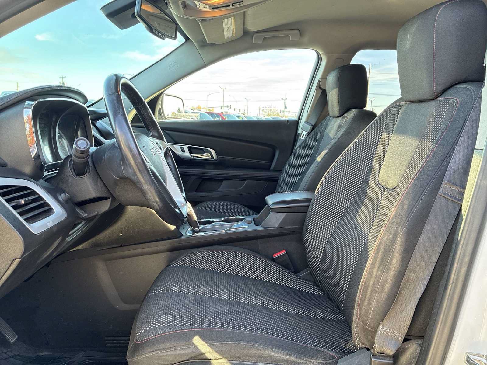 Used 2015 GMC Terrain SLE AWD/4WD image 13
