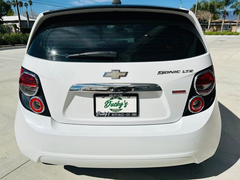 Used 2015 Chevrolet Sonic LTZ image 6