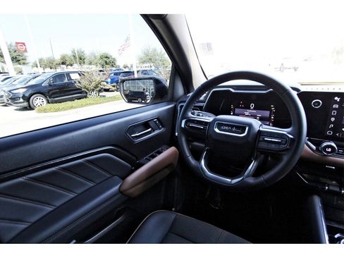 Used 2023 GMC Canyon AT4 w/ Canyon Safety Plus Package image 6