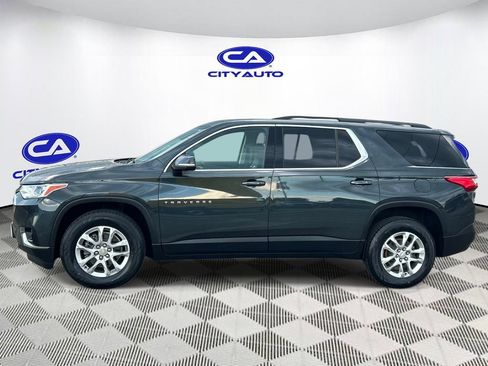 Used 2021 Chevrolet Traverse LT FWD image 7