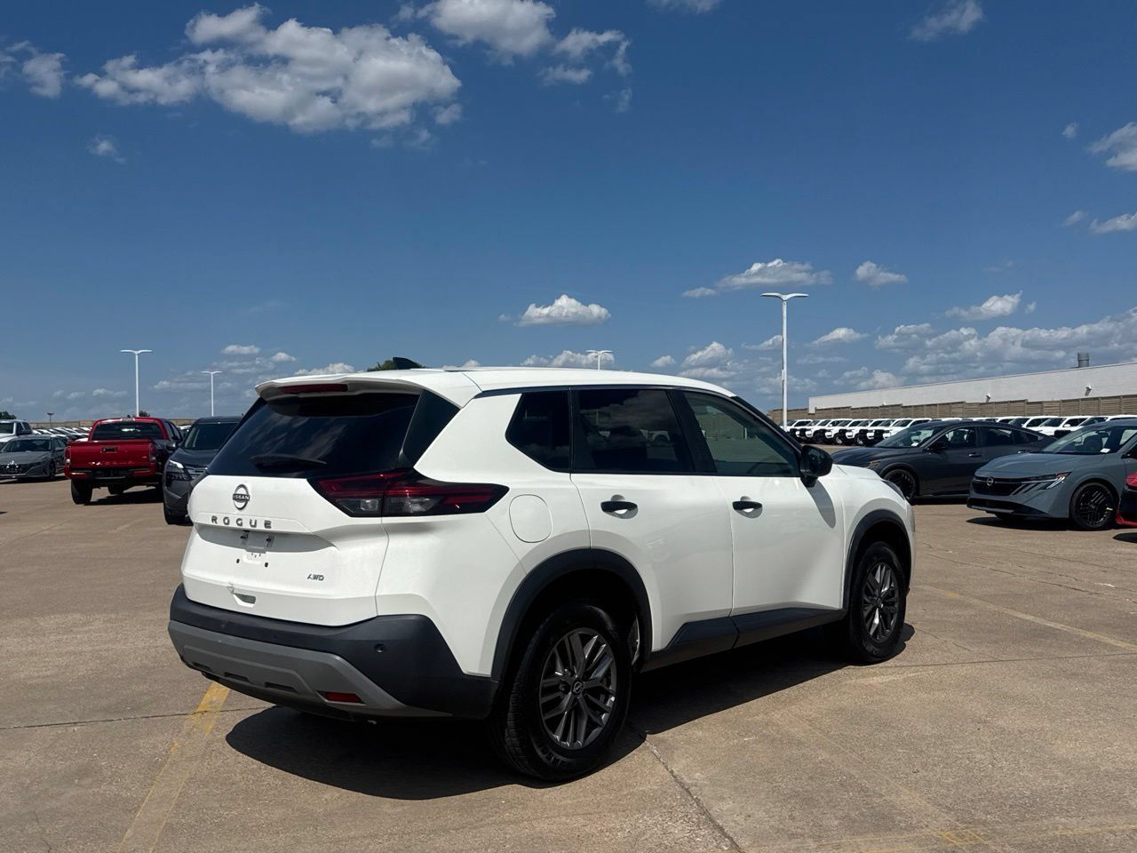 Certified 2023 Nissan Rogue S AWD/4WD image 20