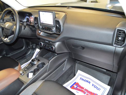 Used 2024 Ford Bronco Sport Outer Banks w/ Tech Package image 10