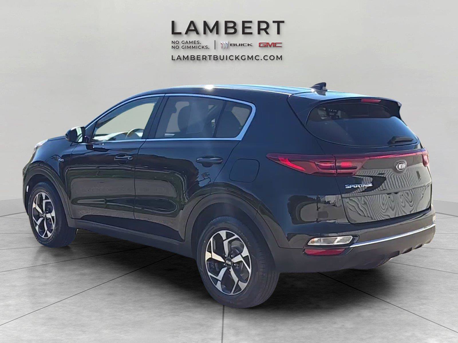 Used 2022 Kia Sportage LX AWD/4WD image 3