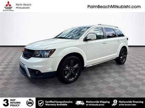 Used 2020 Dodge Journey Crossroad image 1