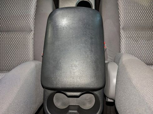 Used 2012 Toyota Tacoma 2WD Access Cab image 40