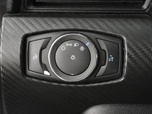 Used 2017 Ford Mustang Coupe image 19