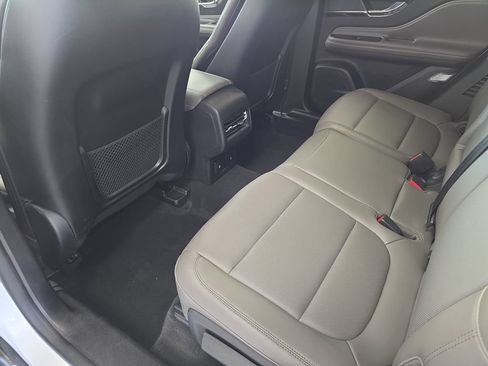 Used 2023 Lincoln Corsair AWD w/ Equipment Group 101A image 13