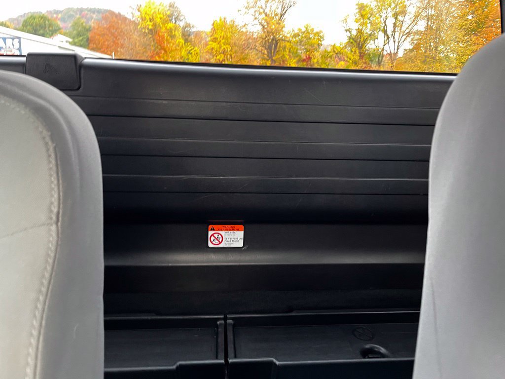 Used 2017 Toyota Tacoma SR AWD/4WD image 18