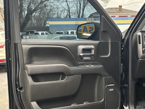 Used 2016 GMC Sierra 1500 SLT w/ All-Terrain Package image 9