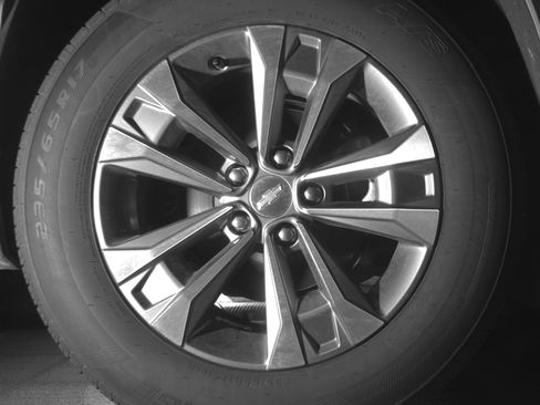 Used 2025 Chevrolet Equinox LT image 15