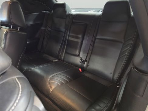 Used 2019 Dodge Challenger SRT Hellcat image 11