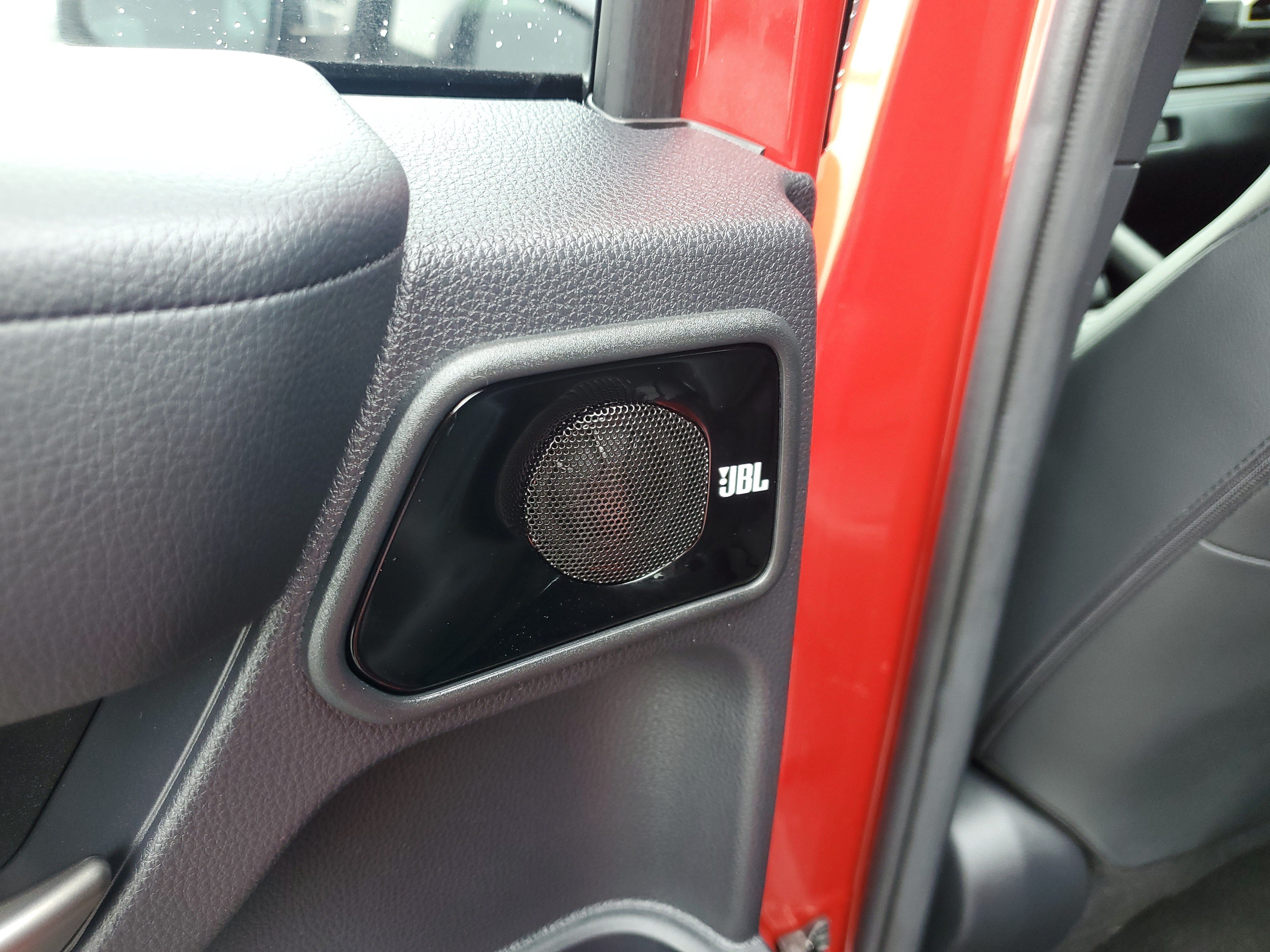 Used 2025 Toyota 4Runner Limited AWD/4WD image 18