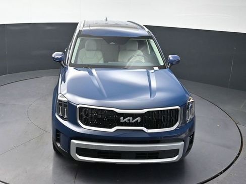 Used 2024 Kia Telluride EX AWD/4WD image 27