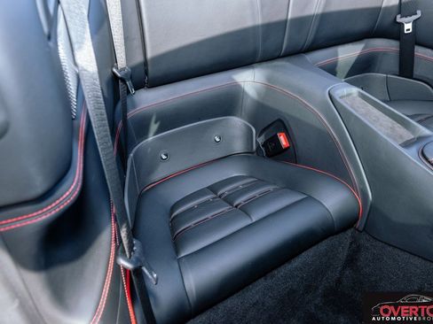 Used 2020 Ferrari Portofino RWD image 37