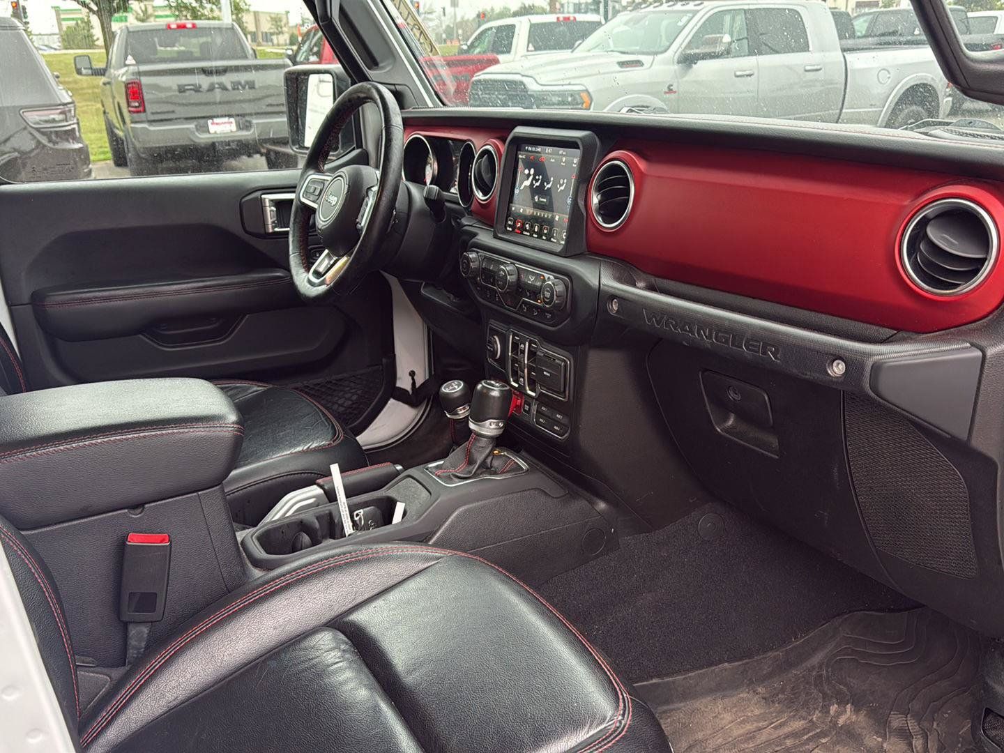 Used 2020 Jeep Wrangler Unlimited Rubicon AWD/4WD image 13
