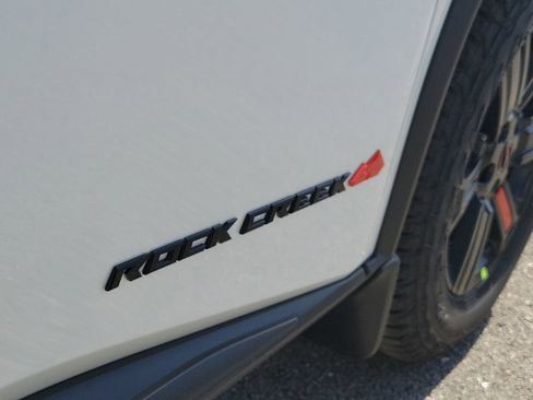 New 2026 Nissan Rogue SV image 10