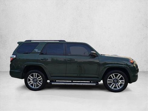 Used 2022 Toyota 4Runner TRD Sport AWD/4WD image 4