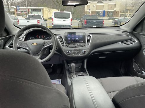 Used 2019 Chevrolet Malibu LT image 10