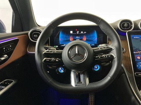 Used 2025 Mercedes-Benz GLC 43 AMG 4MATIC image 15