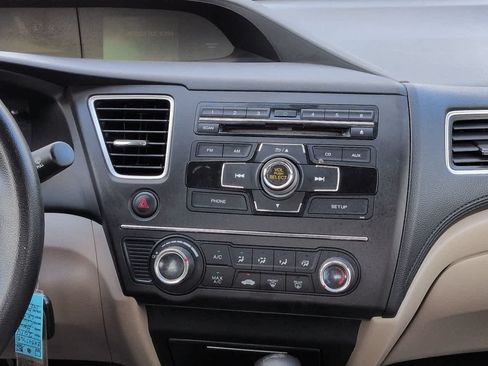 Used 2014 Honda Civic LX image 16