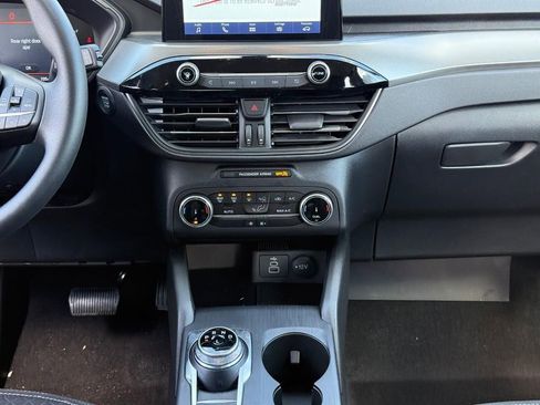 New 2026 Ford Escape Active image 9
