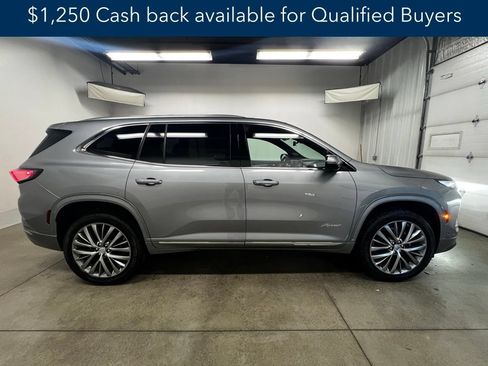 New 2026 Buick Enclave Avenir w/ Super Cruise Package AWD/4WD image 2