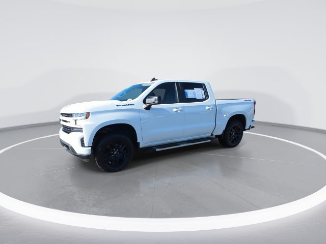 Used 2022 Chevrolet Silverado 1500 RST w/ LPO, Blackout Package AWD/4WD image 4