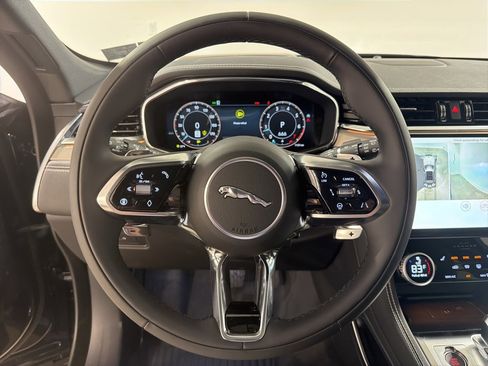 New 2026 Jaguar F-PACE R-Dynamic S image 14