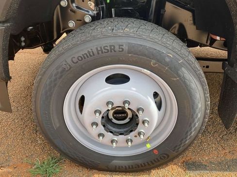 New 2025 Ford F450 XL AWD/4WD image 8