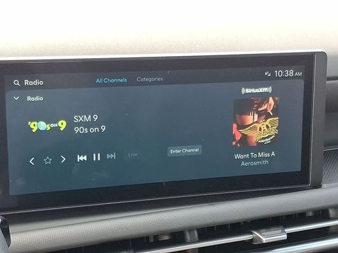 Used 2025 Hyundai Santa Cruz SEL image 19