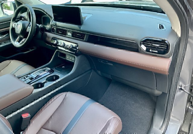 New 2026 Honda Pilot Touring image 28