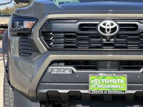 New 2026 Toyota Tacoma TRD Sport RWD image 9