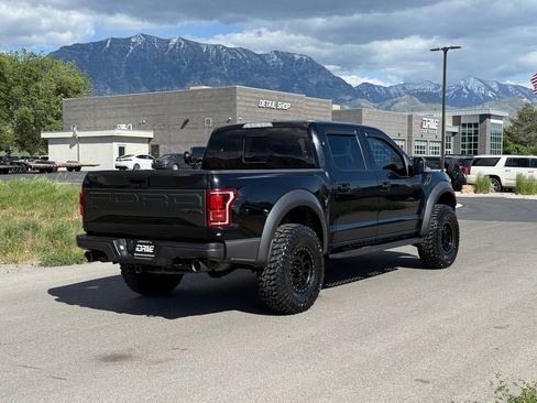 Used 2018 Ford F150 Raptor w/ Equipment Group 802A Luxury AWD/4WD image 9