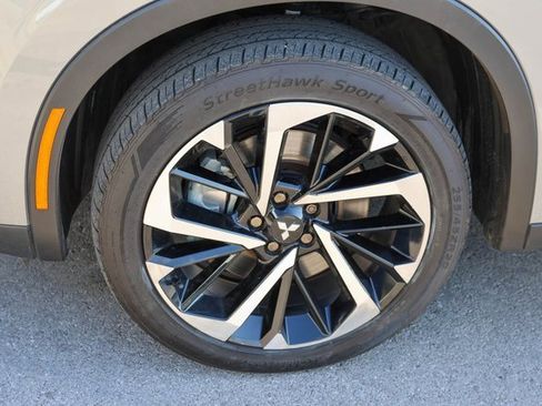 Used 2022 Mitsubishi Outlander SE image 7