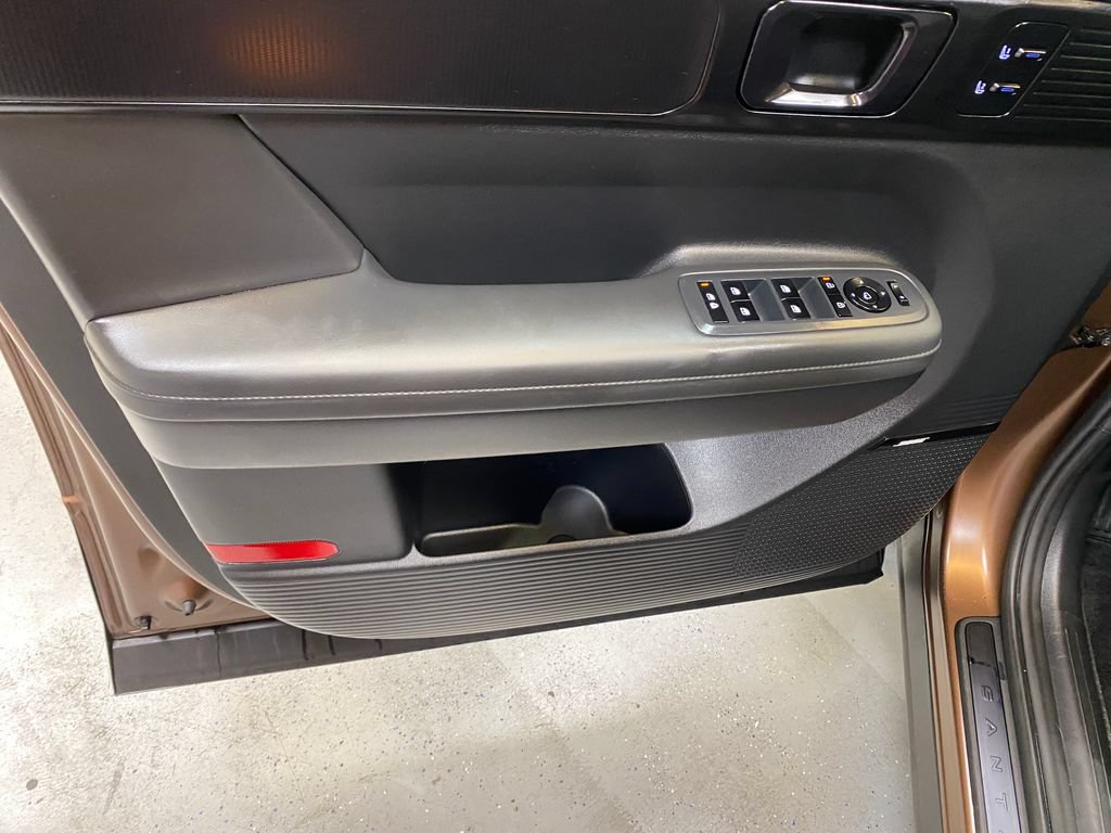 Used 2025 Hyundai Santa Fe Calligraphy AWD/4WD image 22