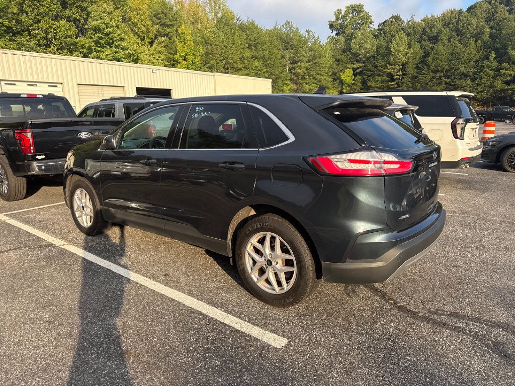 Used 2024 Ford Edge SEL w/ Convenience Package AWD/4WD image 11